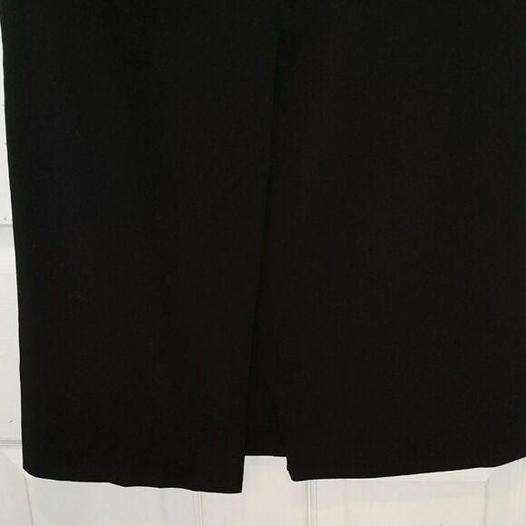 Nine & Company black stretch skirt Sz. 4 EUC - Picture 4 of 5